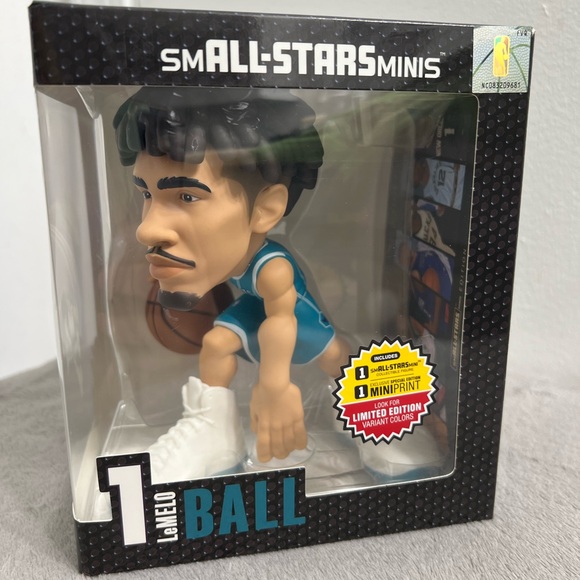LaMelo Ball Charlotte Hornets smALL-STARS Minis 6" Vinyl Figurine - Picture 3 of 7